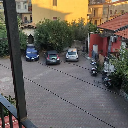 Narciso Katane Κατάνια